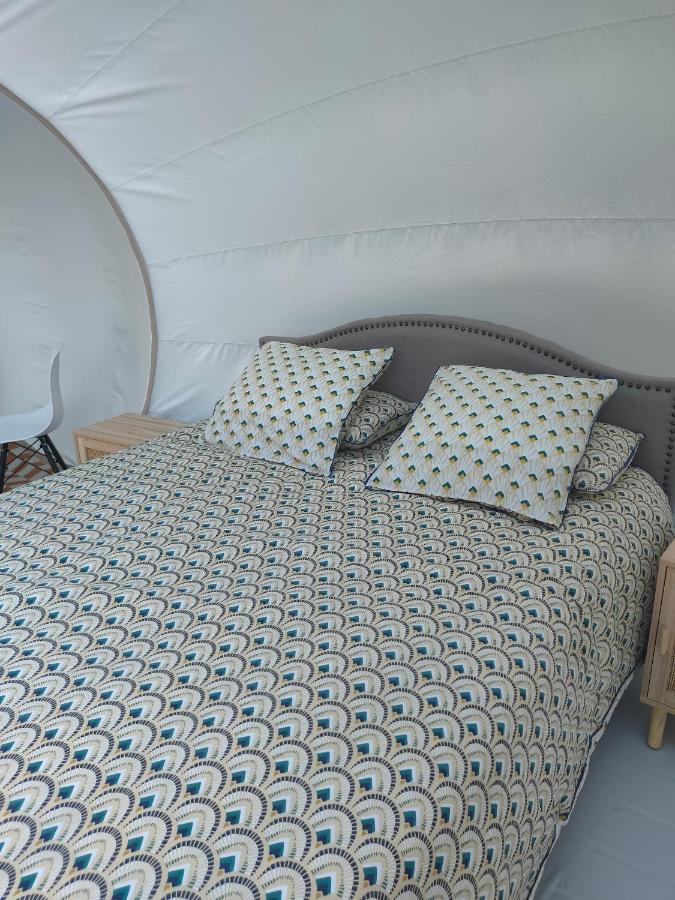 Hotel Cele Bulles Etoilees à Brengues Extérieur photo